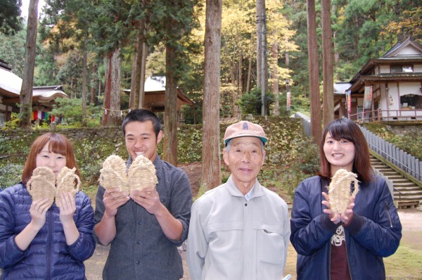 藁草履編み